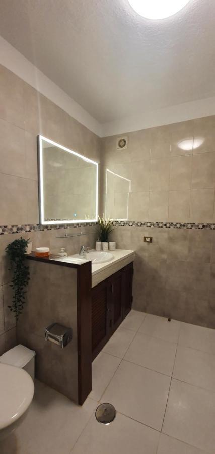 Spectacular Renovated Apartment, 5 Min To Camison Beach, With Aircon Arona  Ngoại thất bức ảnh