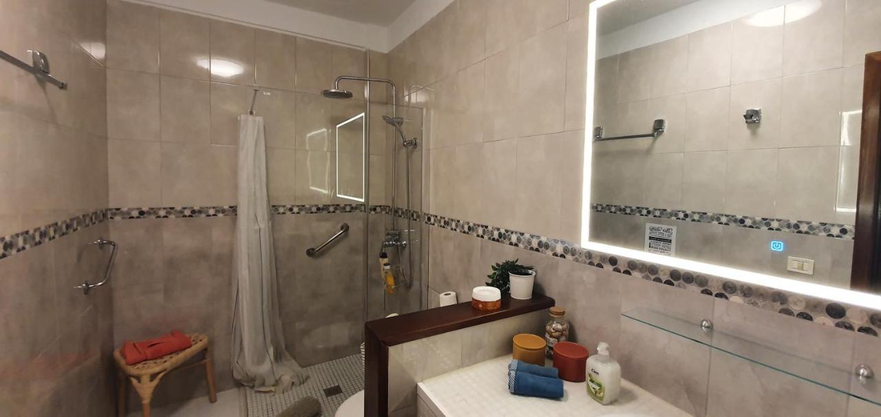 Spectacular Renovated Apartment, 5 Min To Camison Beach, With Aircon Arona  Ngoại thất bức ảnh